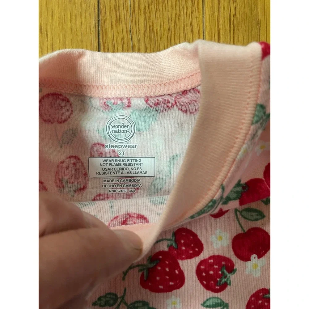 Wonder Nation Toddler Girls 2T Strawberry‎ Cherry Pajama Set  2PC 100%cotton NEW